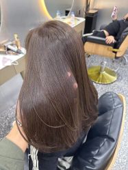 -Tloml salon