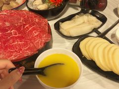 -鲜入围煮花胶鸡海鲜火锅