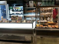 面包甜点陈列柜-百年义利(北兴路店)