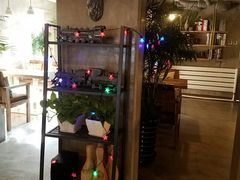 -HIGH FIVE哈福手工汉堡(桂林路店)