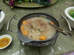 汤-东豪园林海鲜酒家(南港路辅路店)