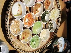 -包整·丝娃娃(一览甲秀楼风景店)