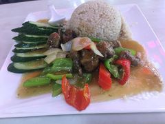 -亚龙湾亚泰商业街