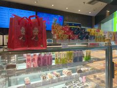 -奈雪的茶(百盛店)