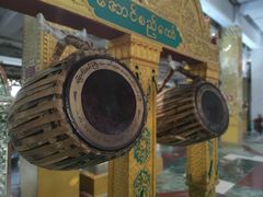 -ခြောက်ထပ်ကြီးရွှေသာလျောင်းဘုရားကြီး