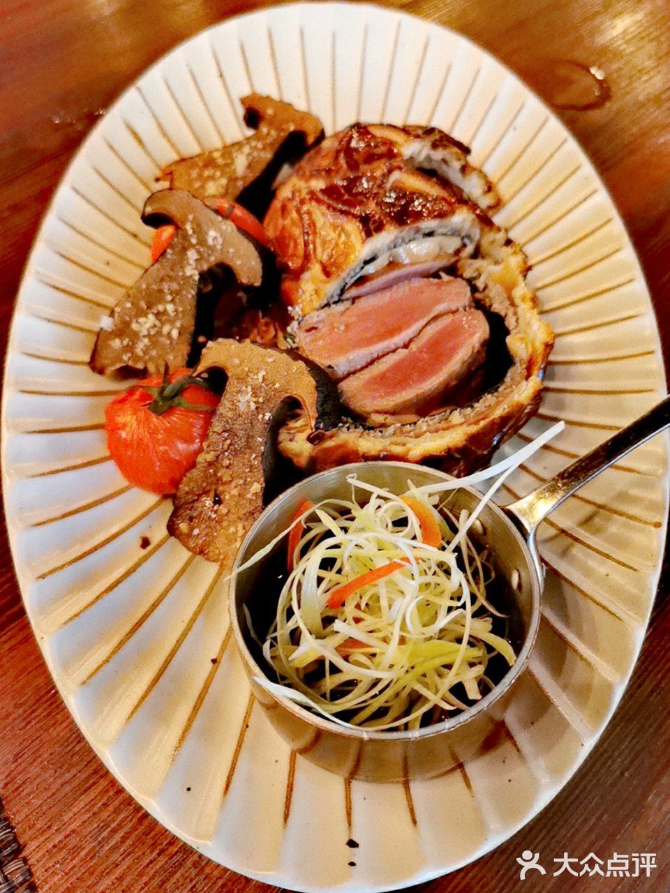 鲜嫩多汁惠灵顿羊排 • 食索意大利网红西餐厅