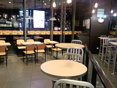 用餐区-汉堡王(华润五彩城店)