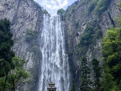 -刘伯温故里景区百丈漈