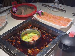 -二荆条·蜀鲜汇城市森林火锅