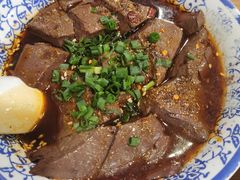 -杨三孃跷脚牛肉(西外棕榈岛店)