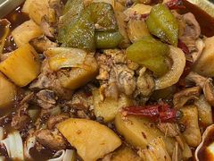 -牛一嘴·兰州牛肉面·大盘鸡(财富中心店)