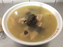 -文山荷鲜居(翠湖店)