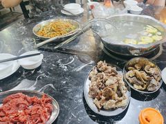 -牛一煲美食(江高店)