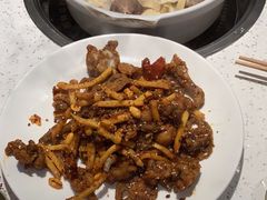 -三人行骨头王火锅(长寿店)