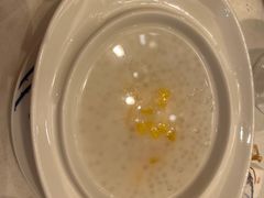 -香山湖家家宴(中山陵店)