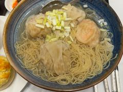 鲜虾云吞-白天鹅宾馆-宏图府餐厅