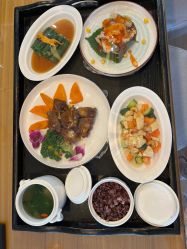 -爱陪伴尊享月子中心(国际店)
