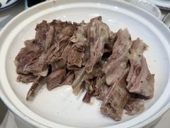 手抓羊肉-民族手抓羊肉馆·滩羊手抓·烤全羊