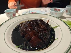 招牌焦糖黑叉烧-维园悦谱·海派家常菜(乌鲁木齐南路店)
