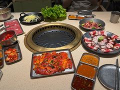 -Ant 蚂蚁洞烤肉·大营地(上海静安大悦城店)