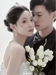 点击看大图 -至臻微拉婚纱摄影