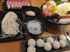 -呷哺呷哺 黄金牧场 (盛世天骄店)