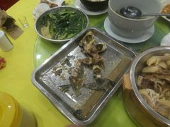 -巨元河鲜酒楼·清远特色菜名店(英德店)
