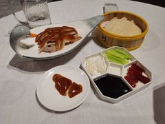 -悦色烤鸭店
