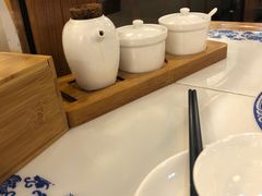 -东方饺子王(新奥购物中心店)