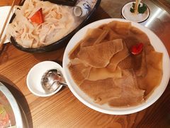 -佬土鹅肠火锅(解放路店)