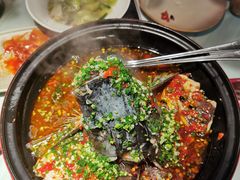 老坛剁椒鱼头-食在不一样·大碗湖南菜(金茂汇店)