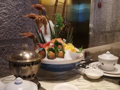 -雍和会海鲜姿造自助(湖东路店)