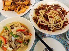 -汗腾格里·风味餐厅(新疆驻京办店)