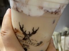 -THE ALLEY 鹿角巷(华润万象城店)