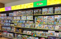 -孩子王(建邺金鹰世界店)