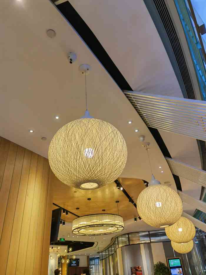 莆田餐厅putien(颐堤港店)-"一进门就有提供给小盆友们喜欢的气球.