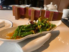 炝拌黄瓜花-夜宴江景餐厅
