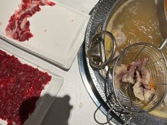 -左庭右院鲜牛肉火锅(金山万达店)