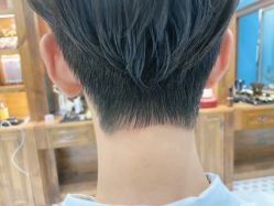 点击看大图 -贝勒爷专业男发