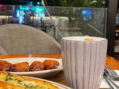 -玛格萝妮比萨屋(四平店)