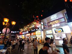 -八一好吃街·高品美食广场