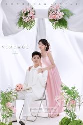 -798婚纱摄影·原创定制品牌店