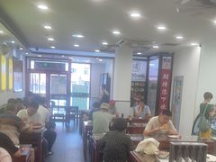 -聚德华天护国寺小吃(甜水园店)