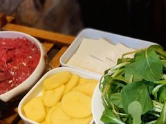 -快活林酸汤鱼鲜品火锅店(甲秀楼店)