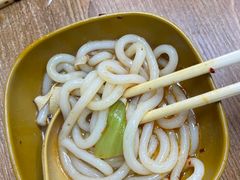 -天瑞福云南过桥米线(十里河店)