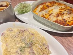 -玛格萝妮比萨屋(四平店)
