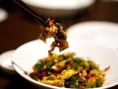 -几个木匠匠人厨房