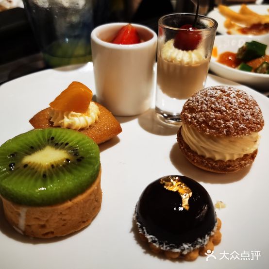 云尚 · 天际57自助餐厅