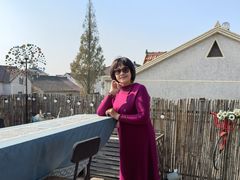 -小草屋轰趴馆别墅派对新场团建家庭聚会