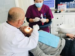 -欢乐口腔医院(顺义分院)